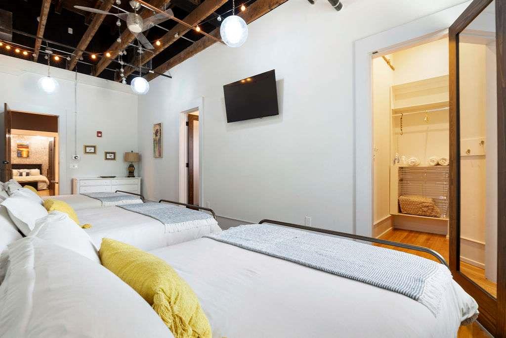 100 Broad Street Property Photo 72