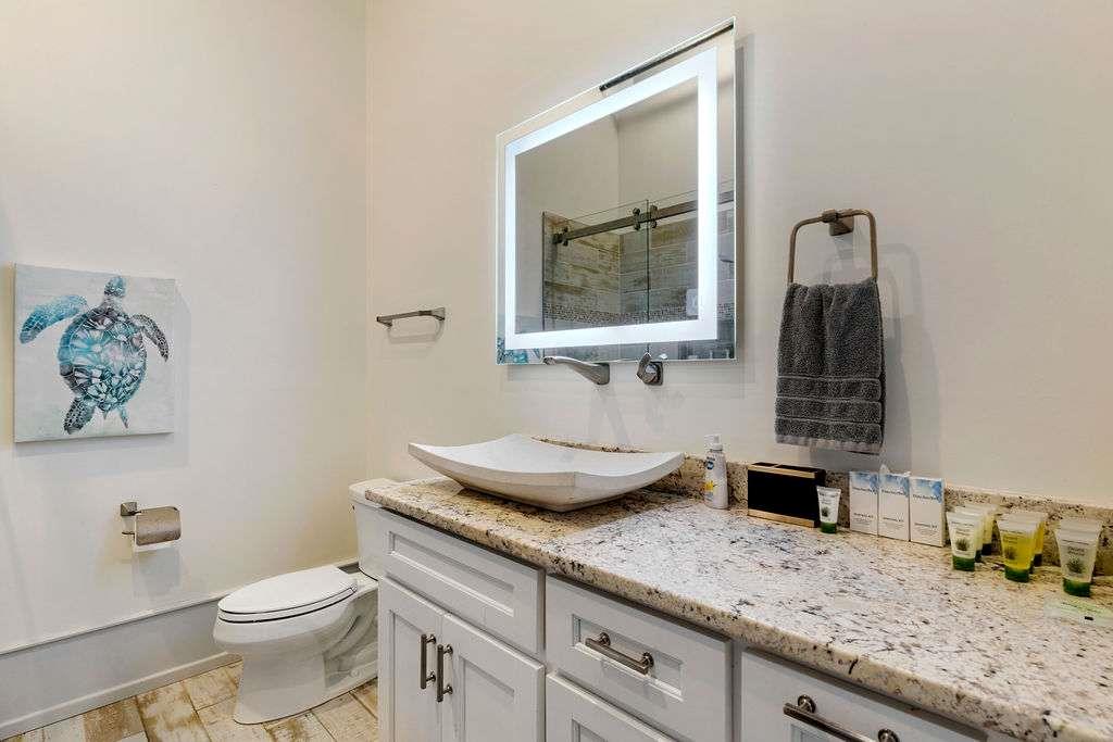 100 Broad Street Property Photo 77