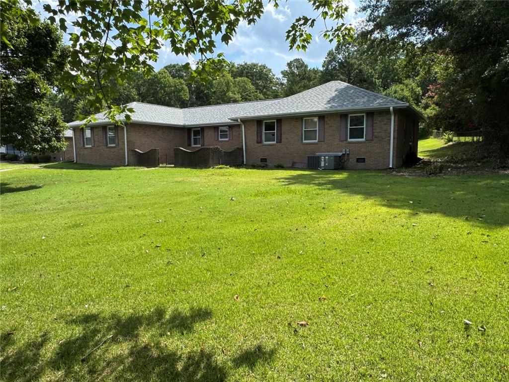 1066 Sw June Dr. Drive Property Photo 1