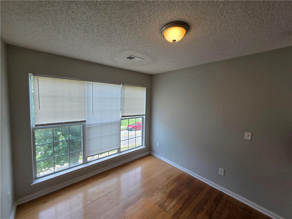 6924 Biscayne Boulevard Property Photo 5