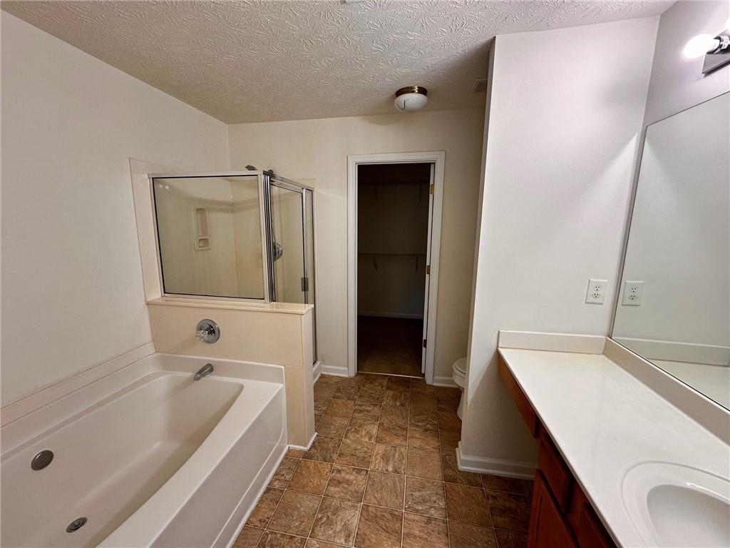 3835 Dandridge Way Property Photo 9