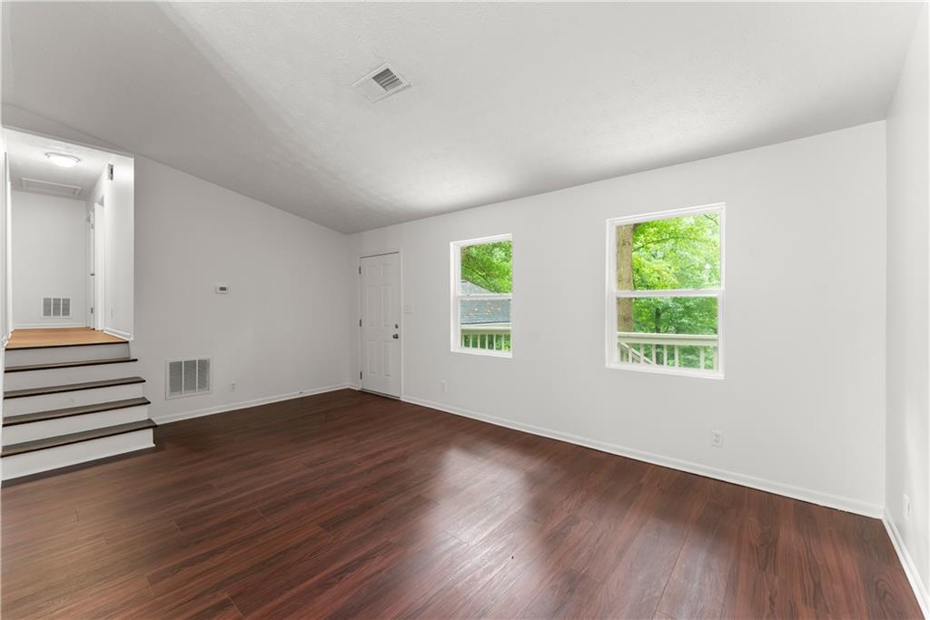 3405 Romulus Drive Property Photo 9