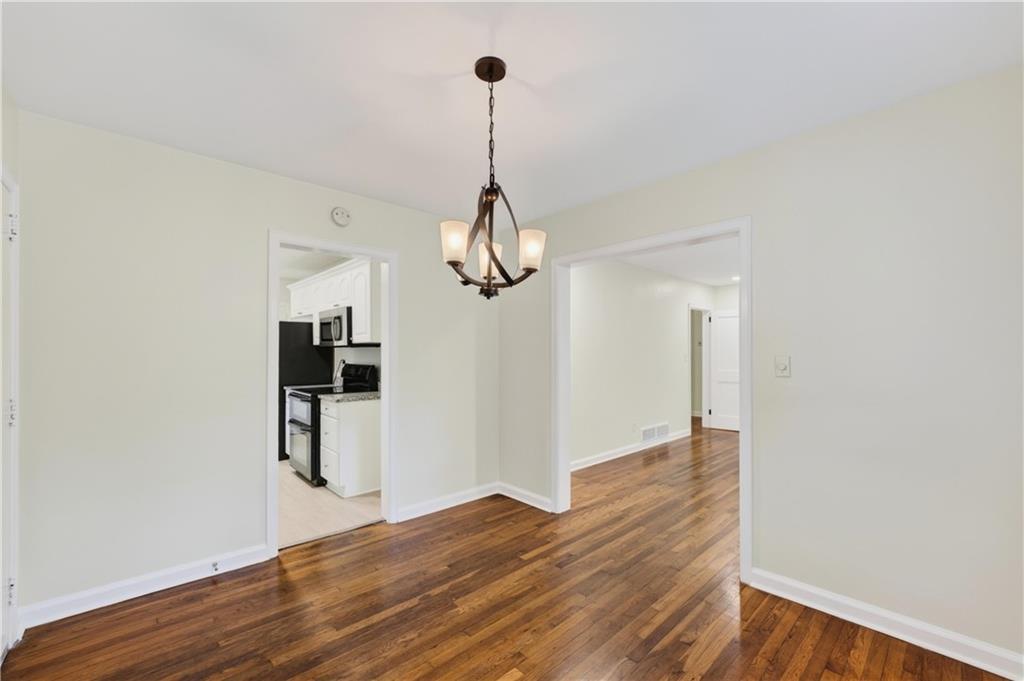 1142 Oldfield Road Property Photo 10
