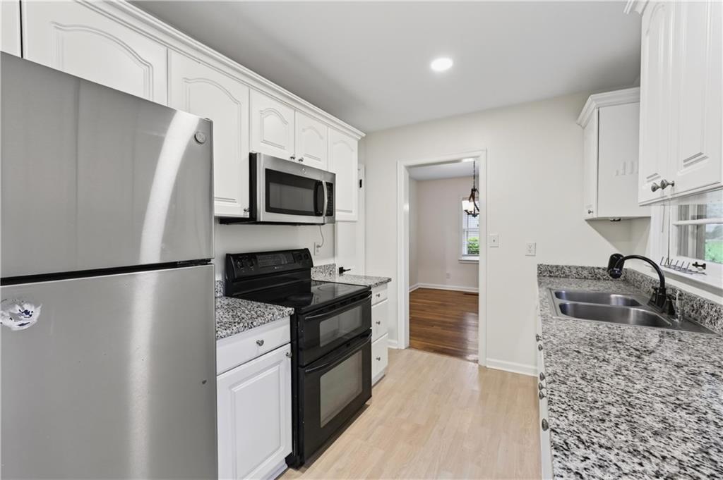 1142 Oldfield Road Property Photo 12