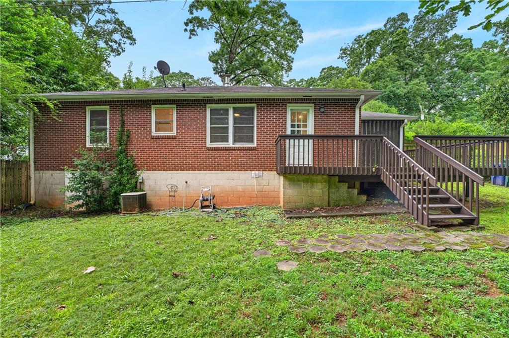 1142 Oldfield Road Property Photo 24