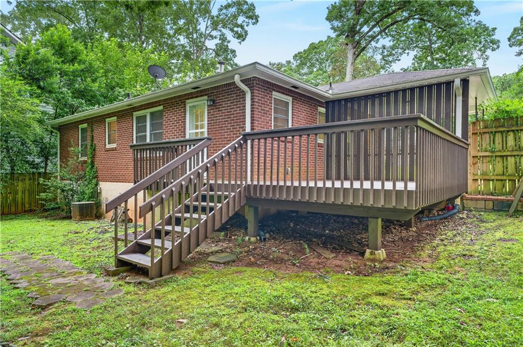 1142 Oldfield Road Property Photo 26