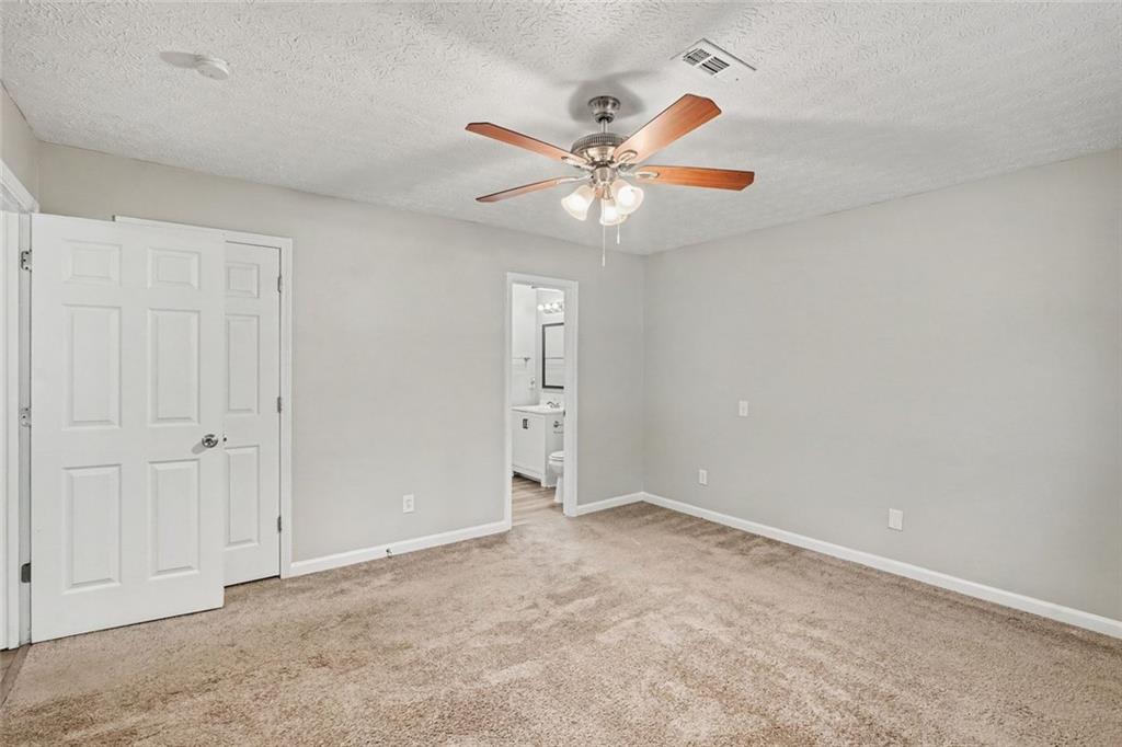 240 Spring Circle Property Photo 13