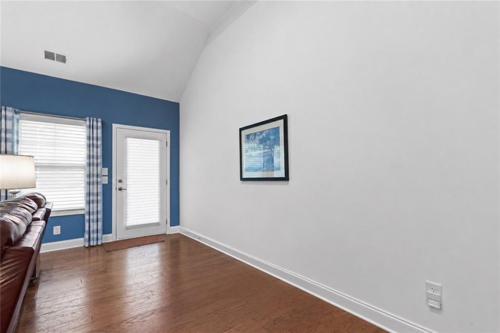 4725 Amble Trace Property Photo 11