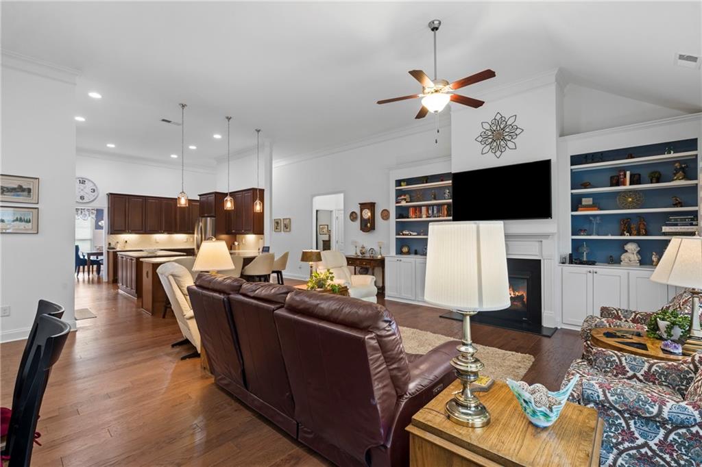4725 Amble Trace Property Photo 12