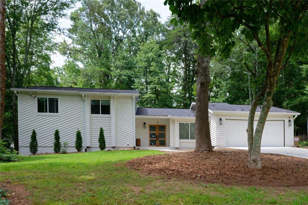 3469 Winter Hill Drive Property Photo 1
