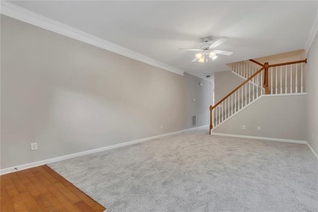 834 Ash Street Property Photo 6