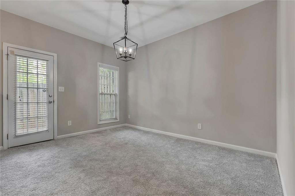 834 Ash Street Property Photo 8