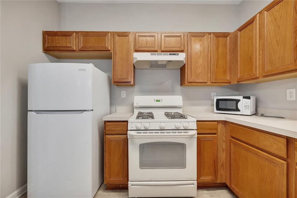 834 Ash Street Property Photo 12