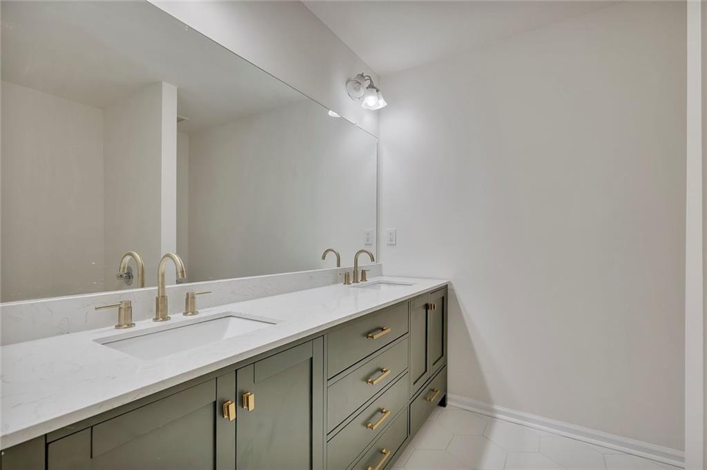 834 Ash Street Property Photo 19