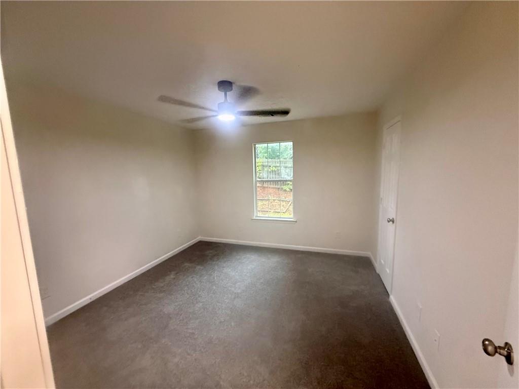 100 Chestnut Drive Property Photo 8