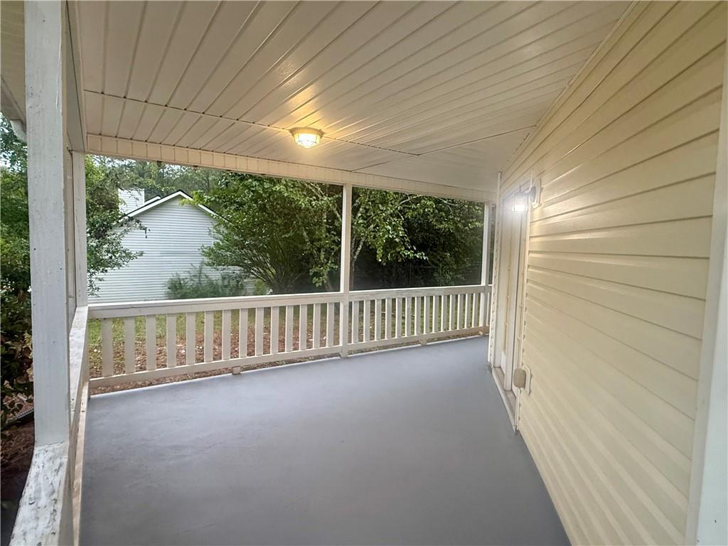 100 Chestnut Drive Property Photo 13