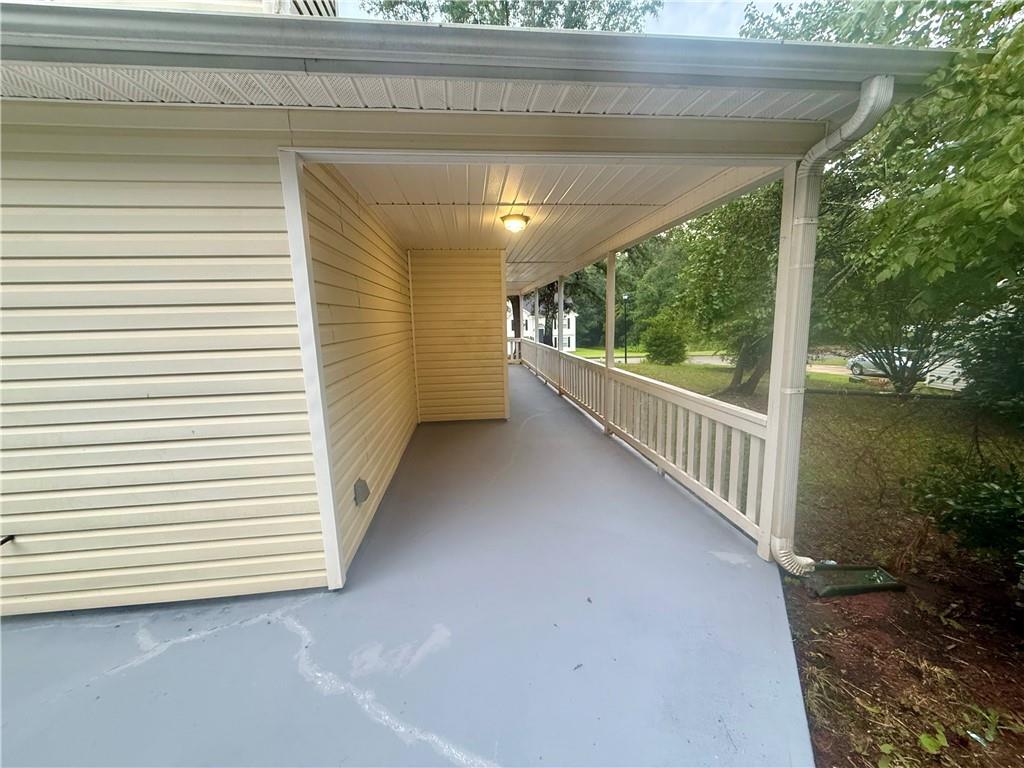 100 Chestnut Drive Property Photo 14