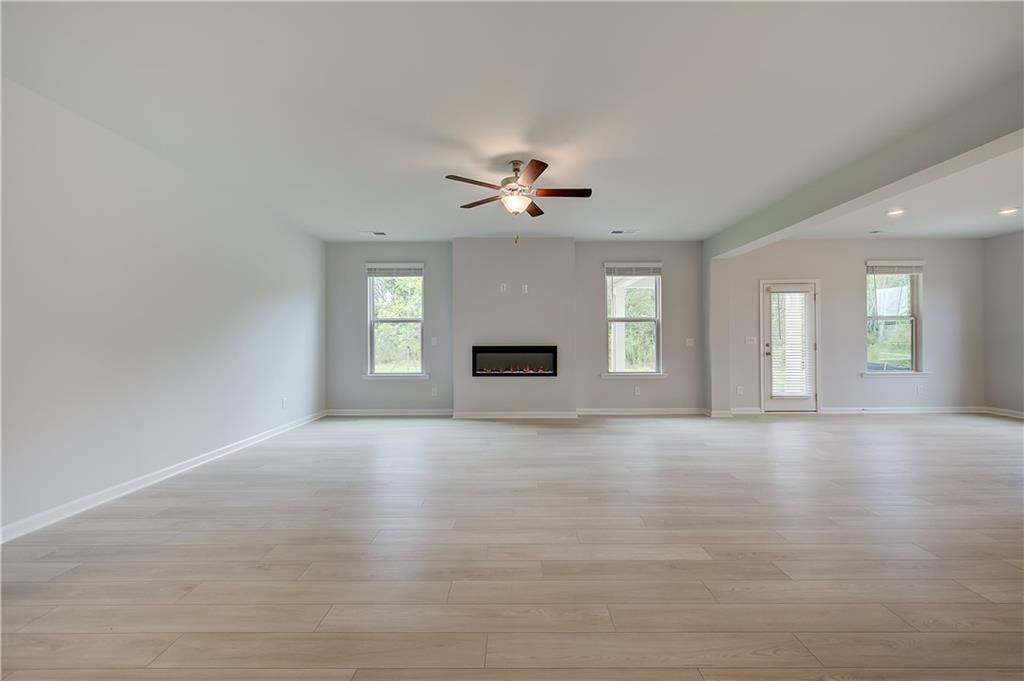 2437 Cadenza Circle Property Photo 15