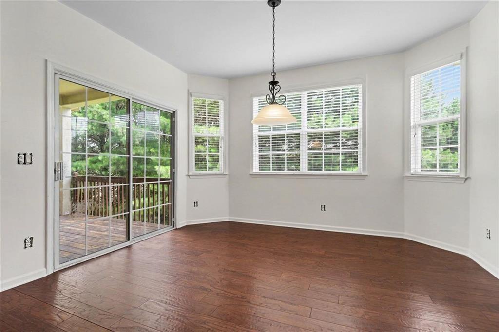 6195 Park Leaf Walk Property Photo 12