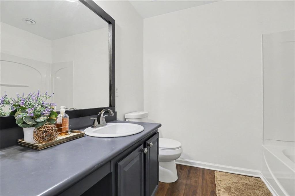 6195 Park Leaf Walk Property Photo 19