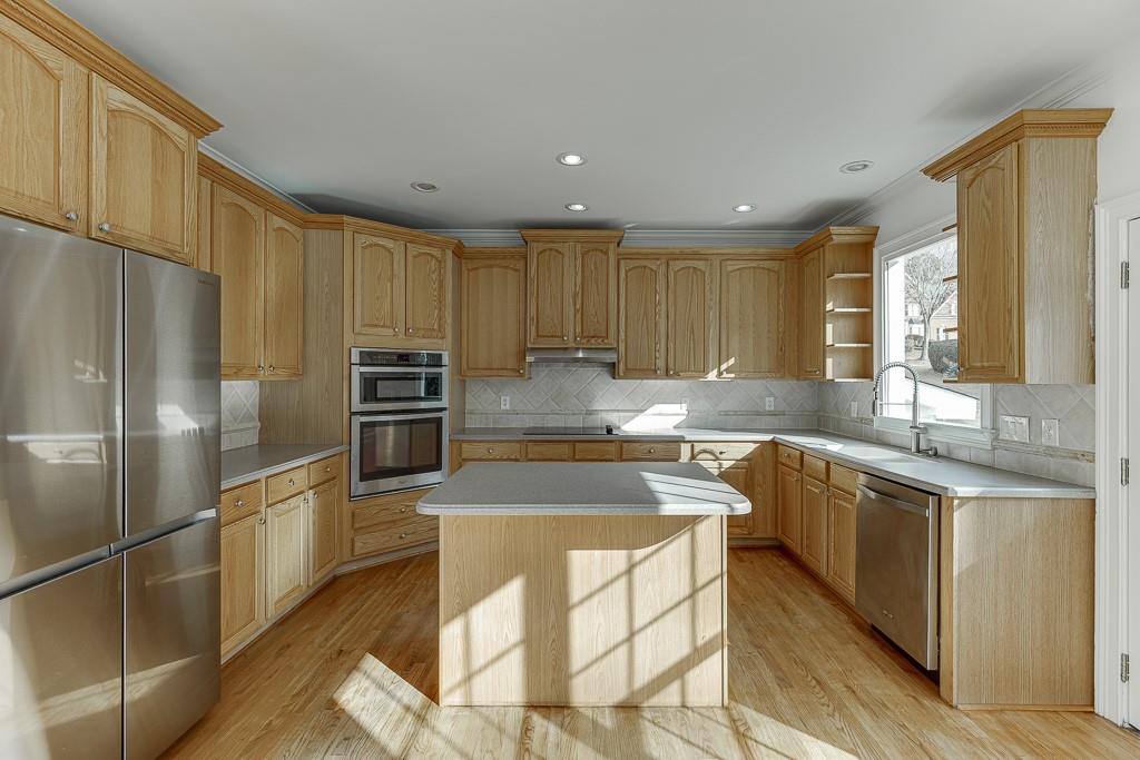 2747 Pathview Drive Property Photo 11