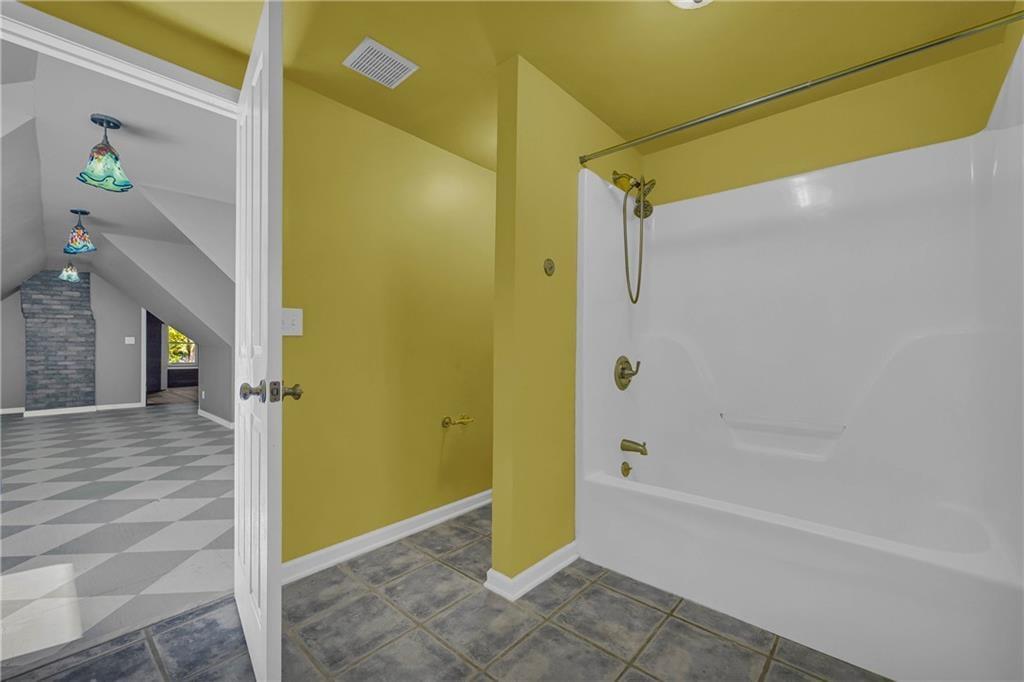 5921 Bostwick Highway Property Photo 44