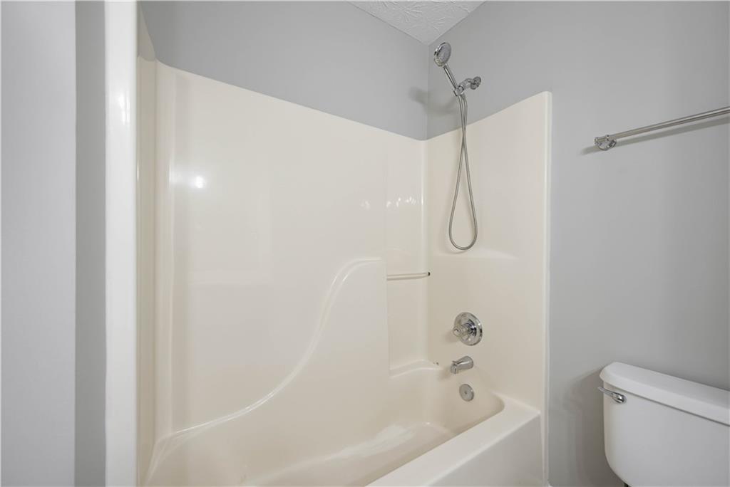 2303 Katie Ann Lane Property Photo 25