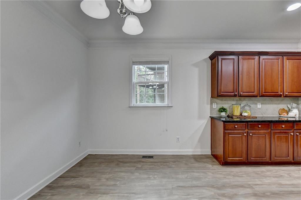2511 Royston Drive Property Photo 23