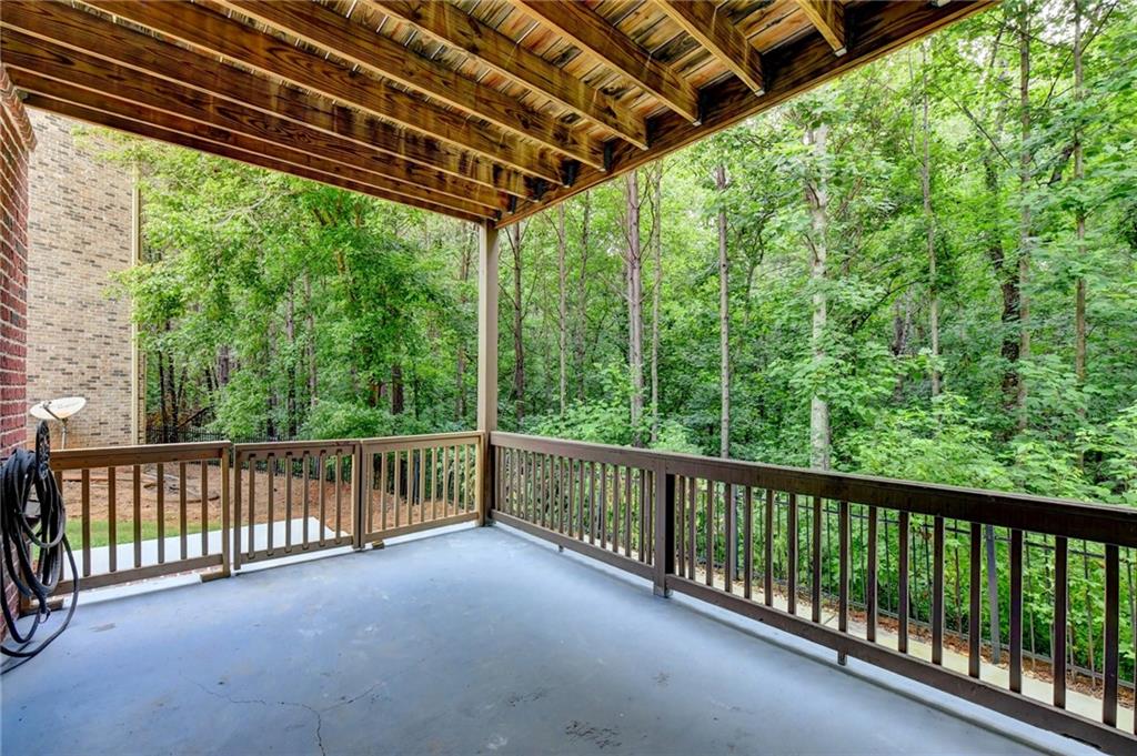 2511 Royston Drive Property Photo 88