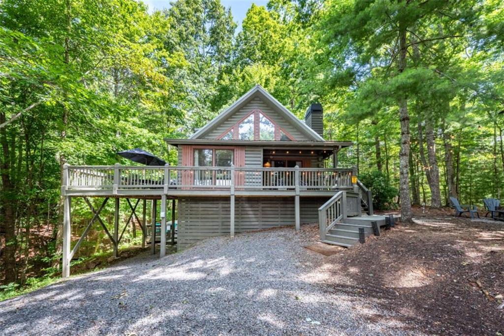 30 Maxwell Lane Property Photo 1