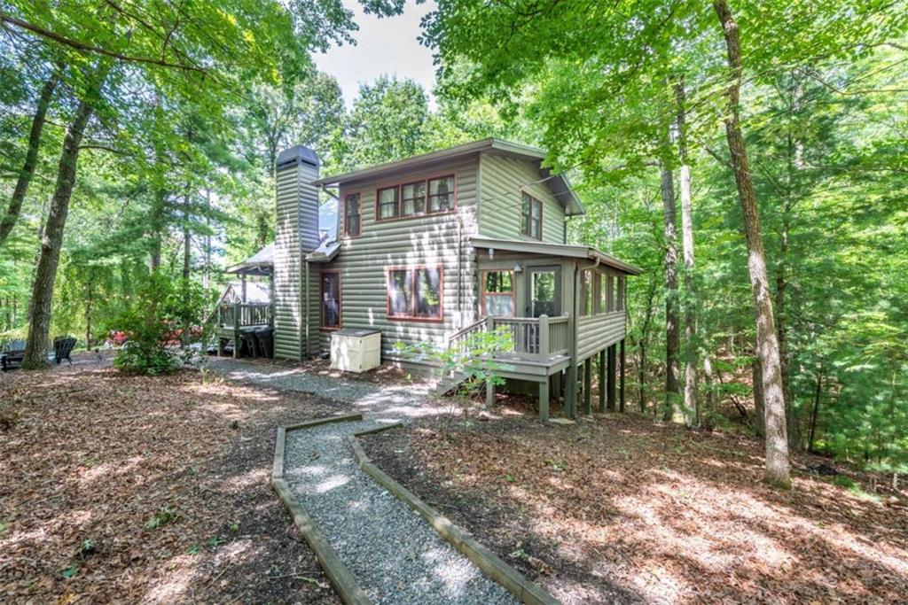 30 Maxwell Lane Property Photo 3