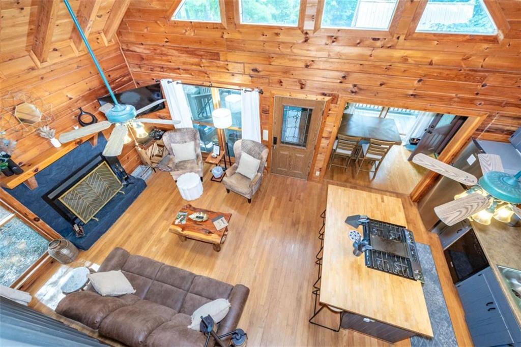 30 Maxwell Lane Property Photo 15