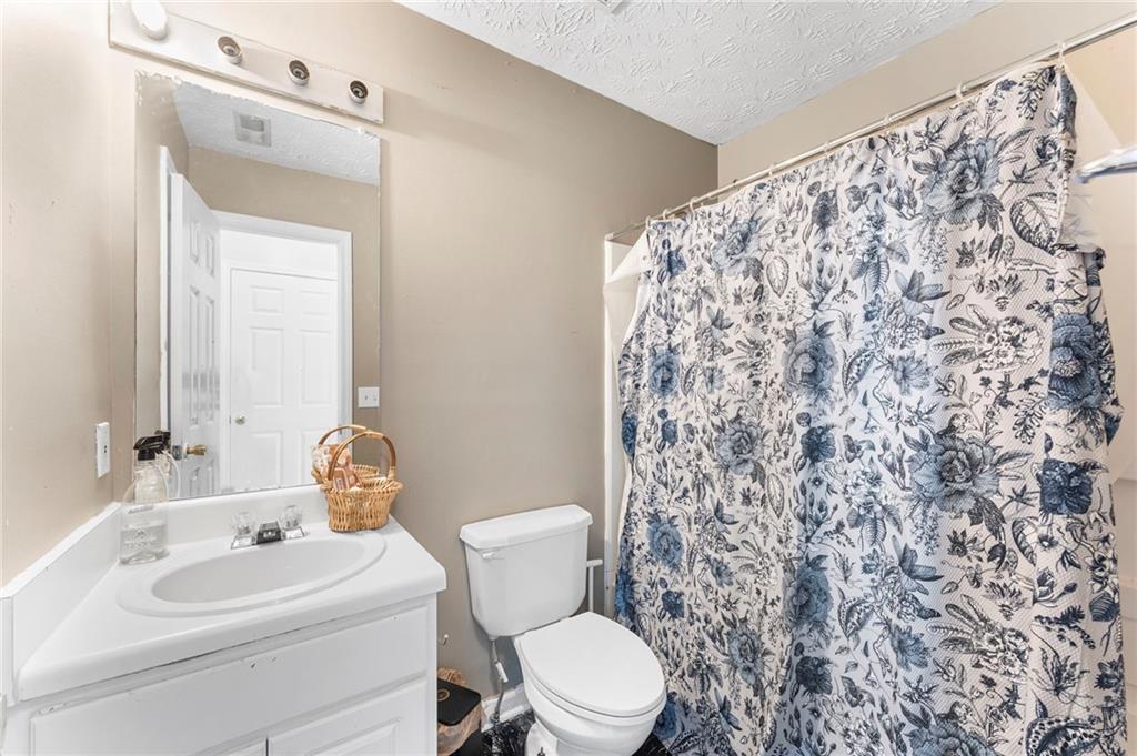 1110 Farley Way Property Photo 14