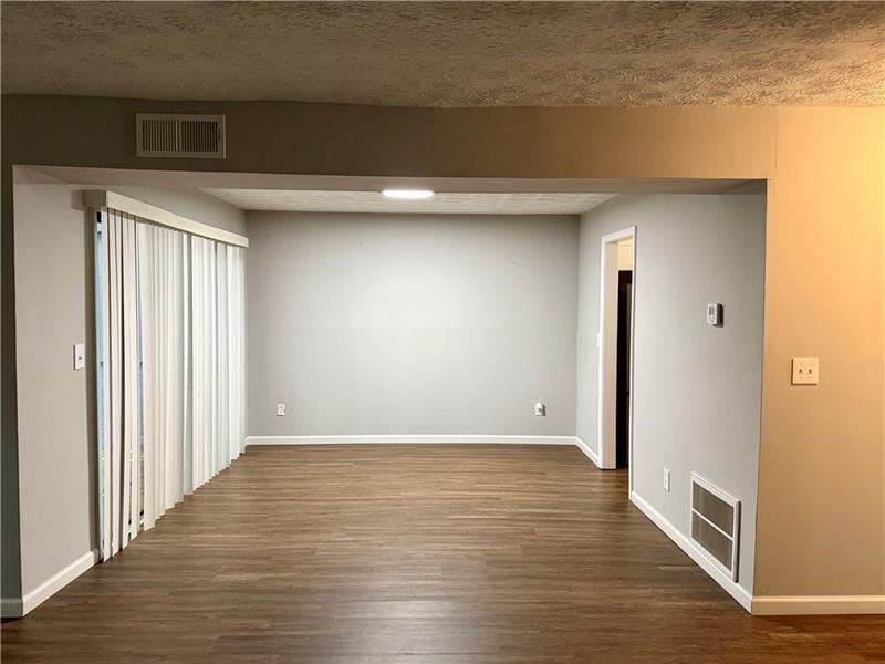 1059 Mariners Drive Property Photo 9