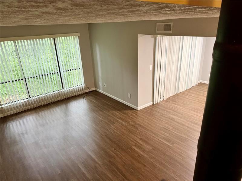 1059 Mariners Drive Property Photo 11