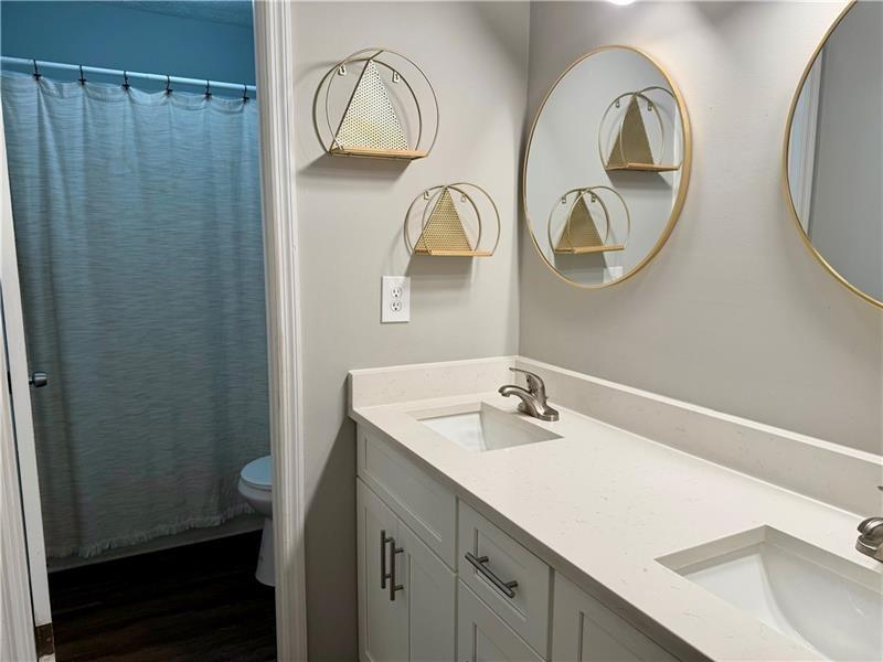 1059 Mariners Drive Property Photo 18