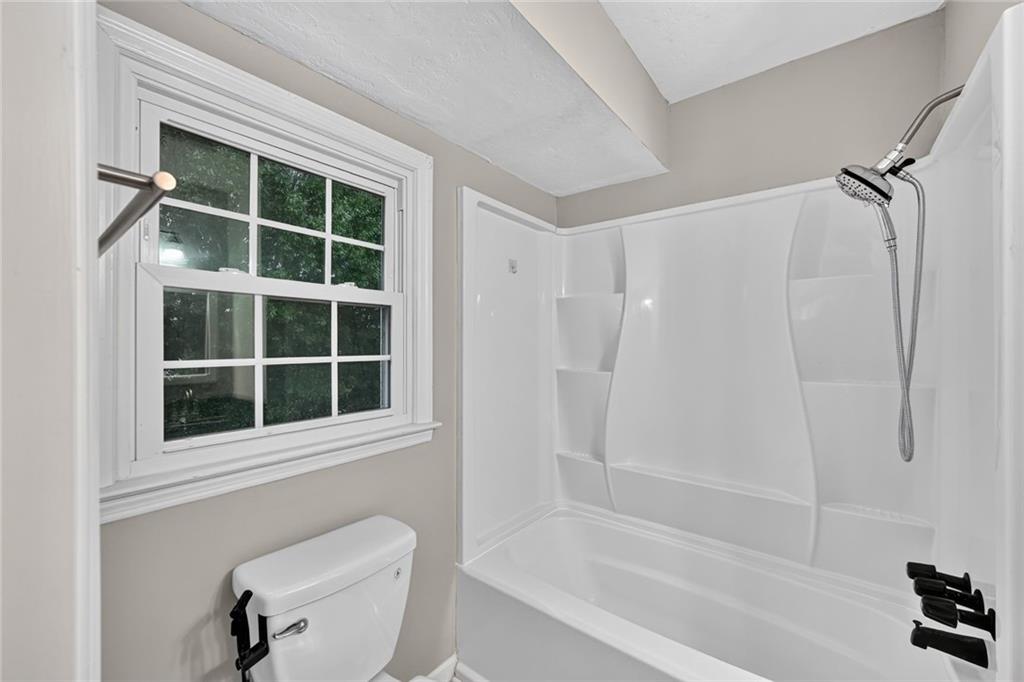 226 High Creek Drive Property Photo 12