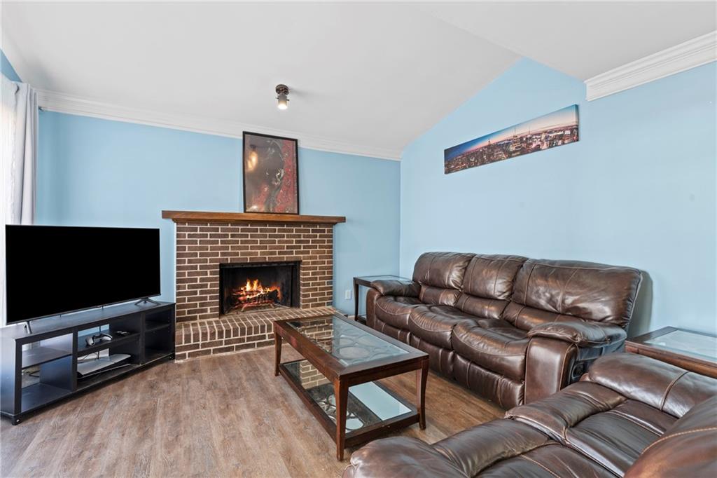 547 Picketts Bend Circle Property Photo 2
