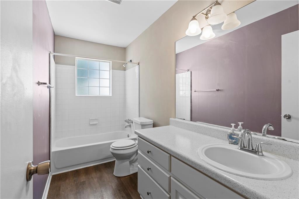 547 Picketts Bend Circle Property Photo 12
