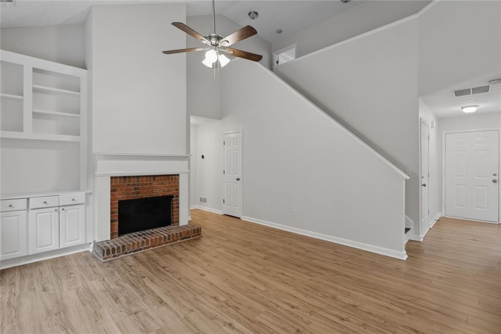 3130 Windsor Gate Run Run Property Photo 4