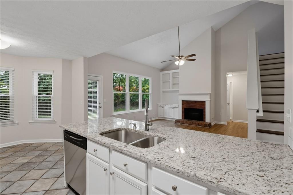 3130 Windsor Gate Run Run Property Photo 7