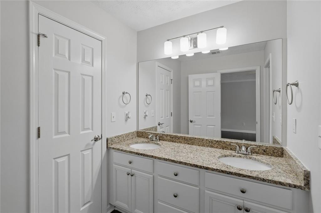 3130 Windsor Gate Run Run Property Photo 14