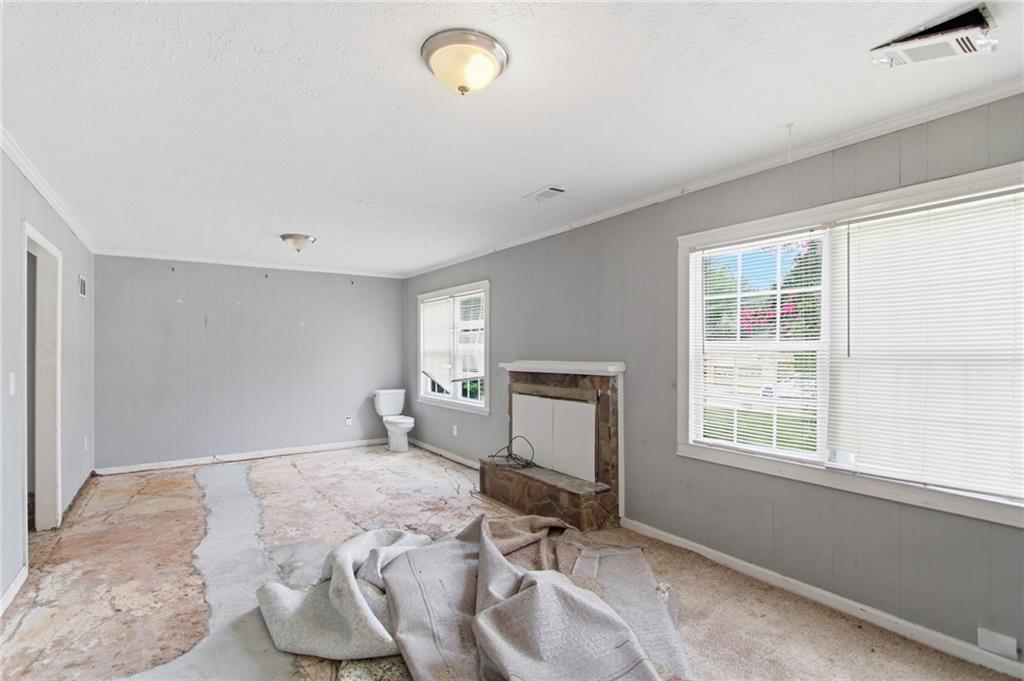 1614 Devon Court Property Photo 13