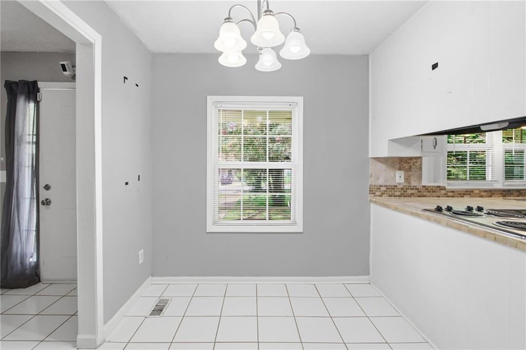 1614 Devon Court Property Photo 16