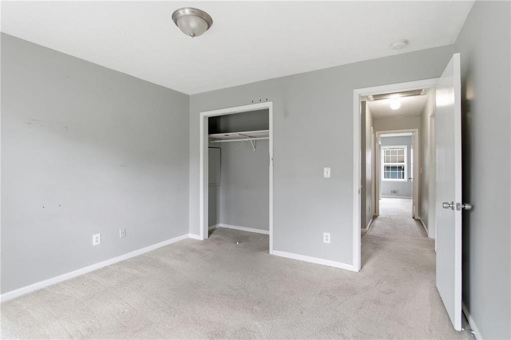 1614 Devon Court Property Photo 26