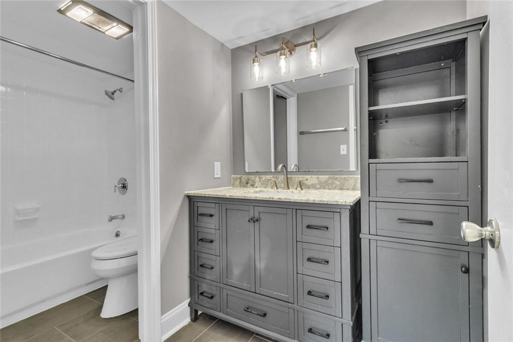 100 Nw La-rue Place Property Photo 18
