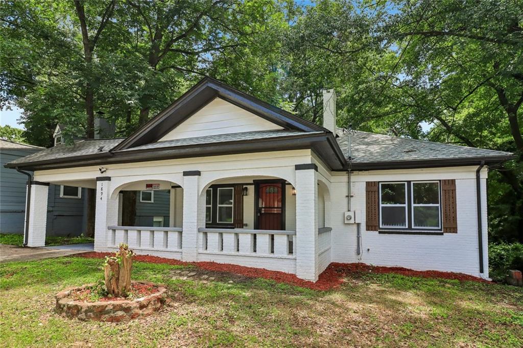1894 Dunlap Avenue Property Photo 3