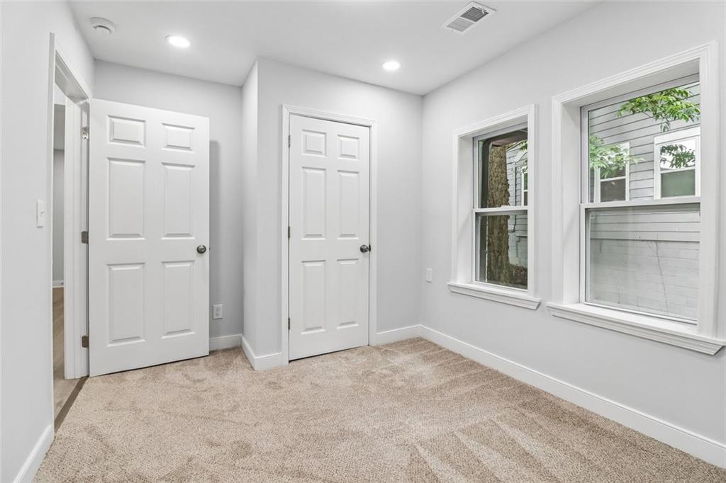 1894 Dunlap Avenue Property Photo 15