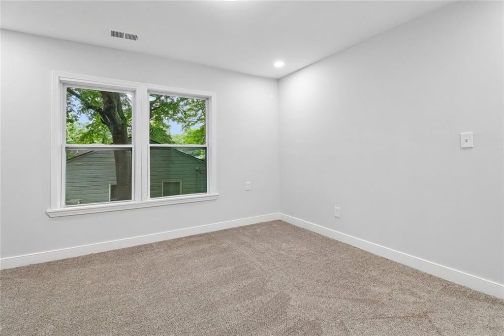 1894 Dunlap Avenue Property Photo 32