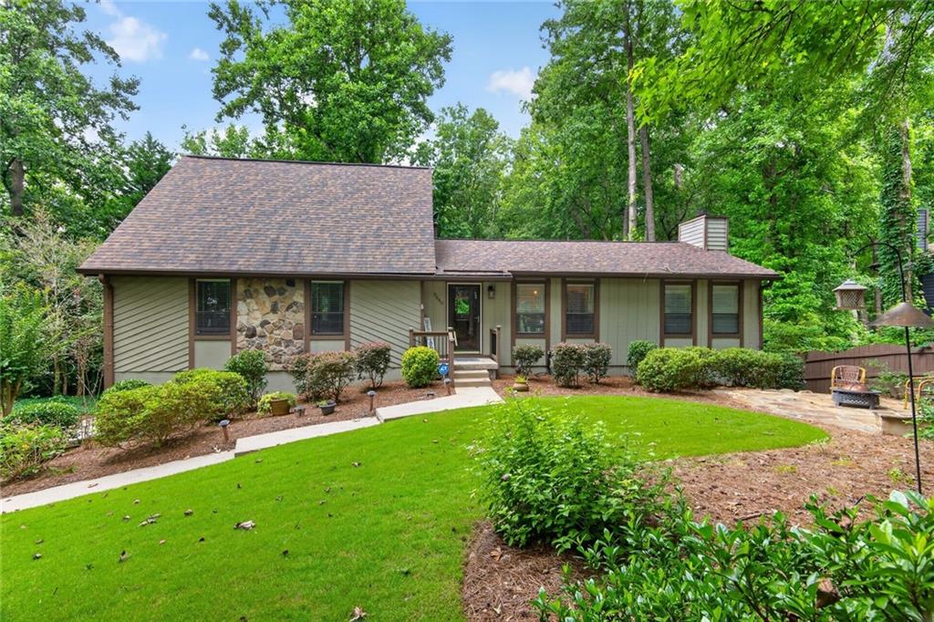 9640 Pine Thicket Way Property Photo 1